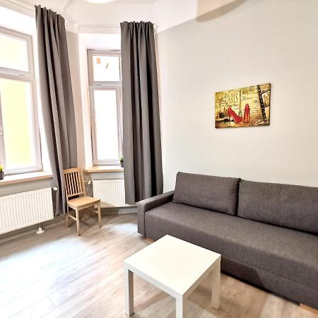 Lacplesa Downtown New 2-Bedroom Apartment Riga Ngoại thất bức ảnh